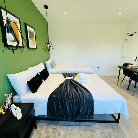 London City Center Top Studios Next To Westfield Shopping & Attractions المظهر الخارجي الصورة